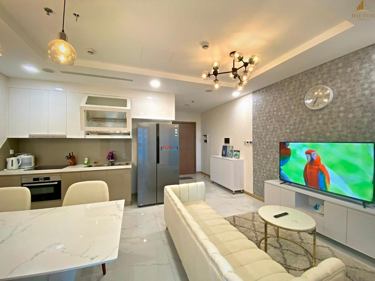 Hilton Residence - Landmark 81 Vinhomes Central Park Ho Chi Minh City Bagian luar foto