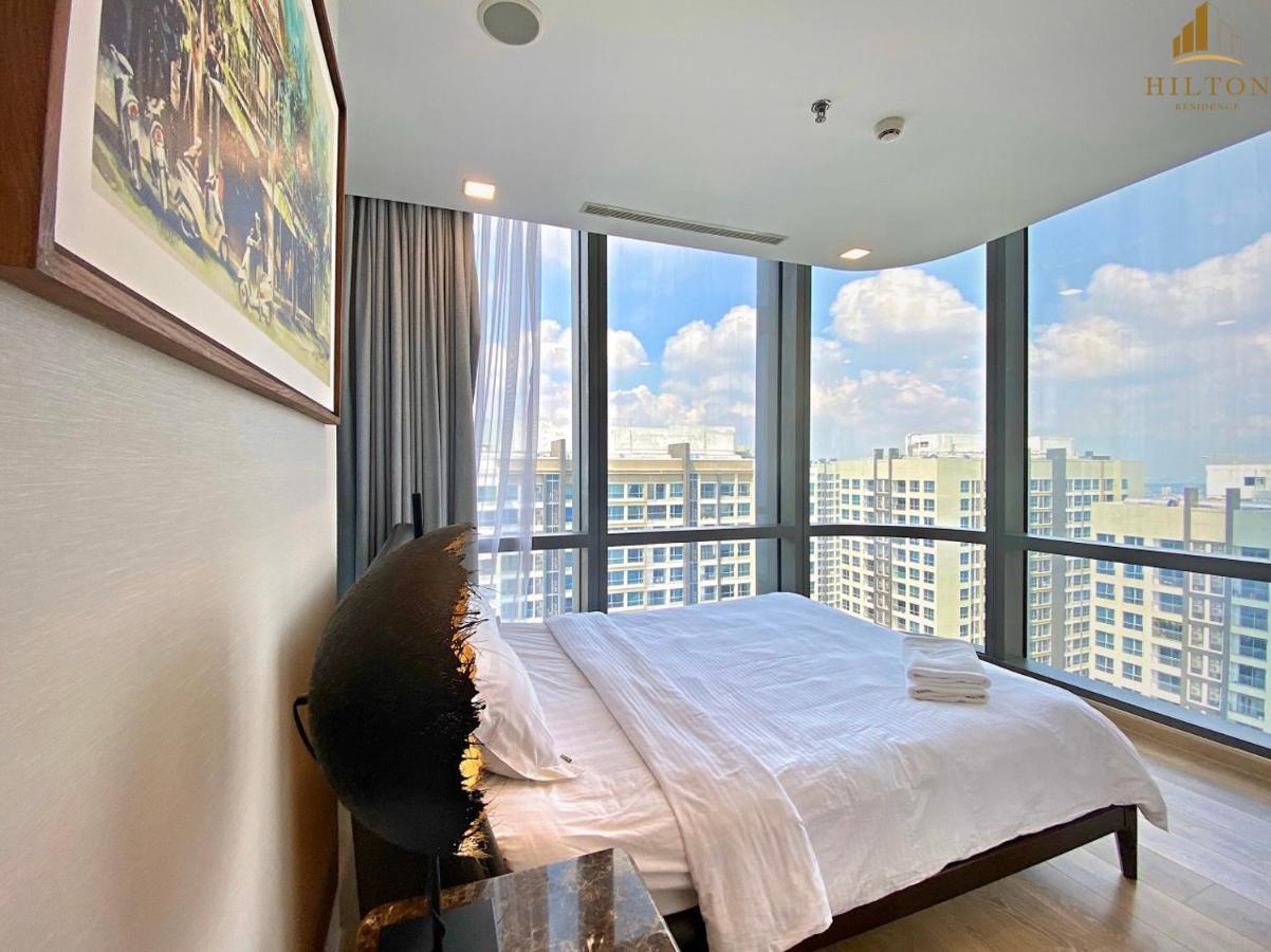 Hilton Residence - Landmark 81 Vinhomes Central Park Ho Chi Minh City Bagian luar foto