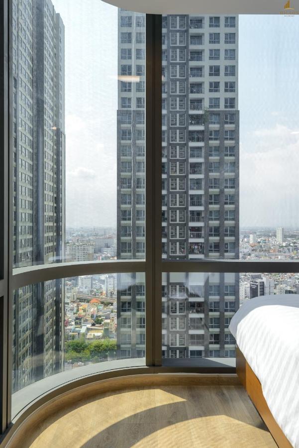 Hilton Residence - Landmark 81 Vinhomes Central Park Ho Chi Minh City Bagian luar foto